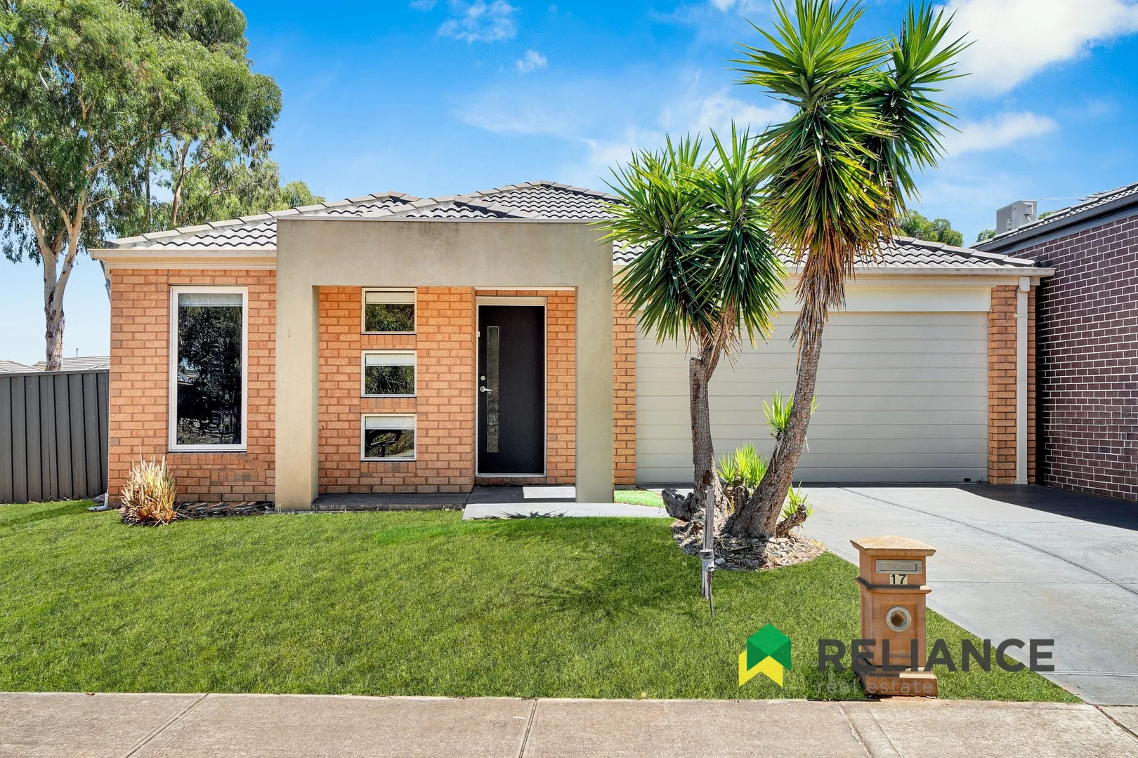 17 Circuit Drive, Truganina VIC 3029