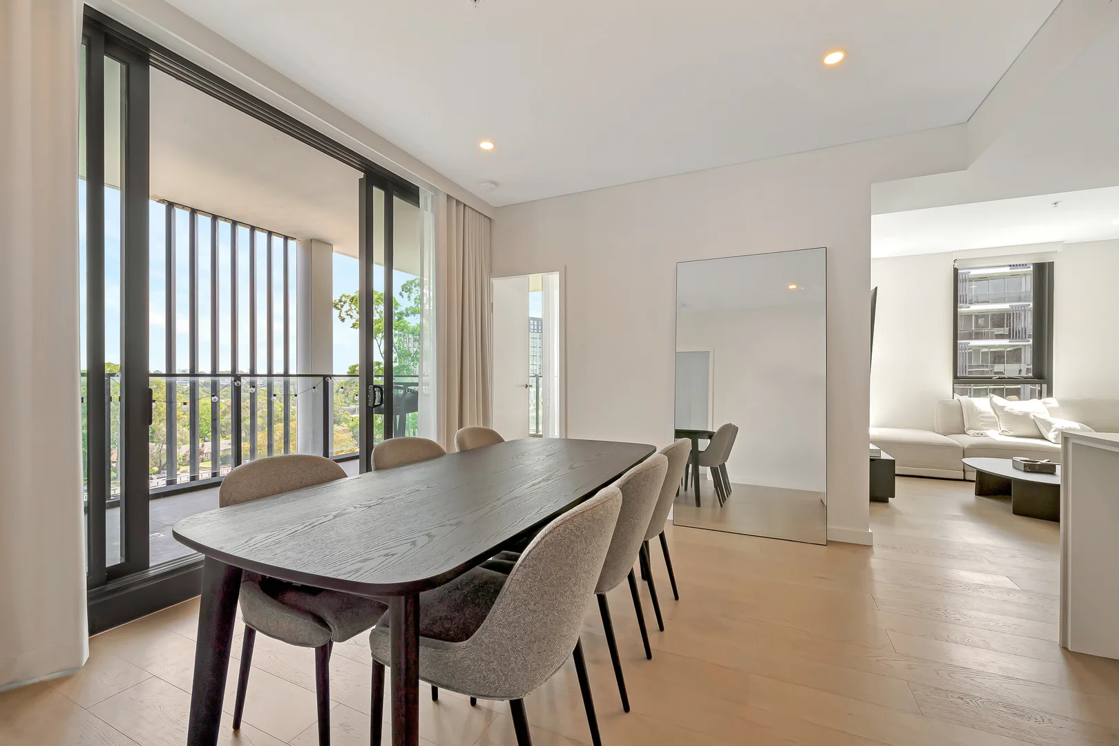 Additional image 3 of 619/5 Fishburn Crescent, Castle Hill NSW 2154