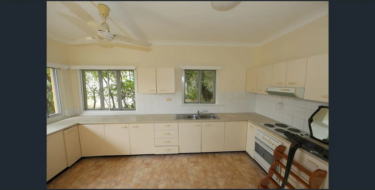Additional image 3 of 79 Oateson Skyline Drive, Seven Hills QLD 4170