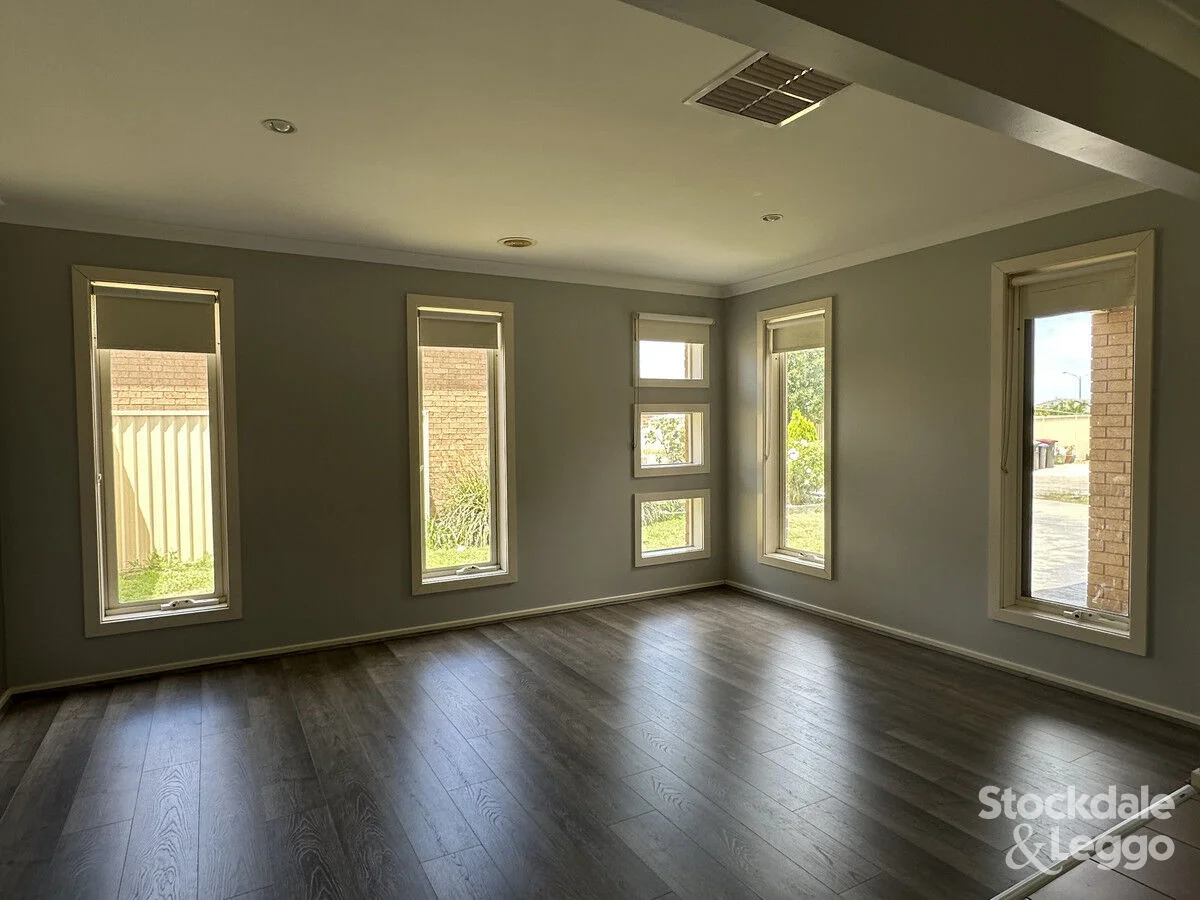 3 Savoy Nook, Shepparton VIC 3630 photo 2