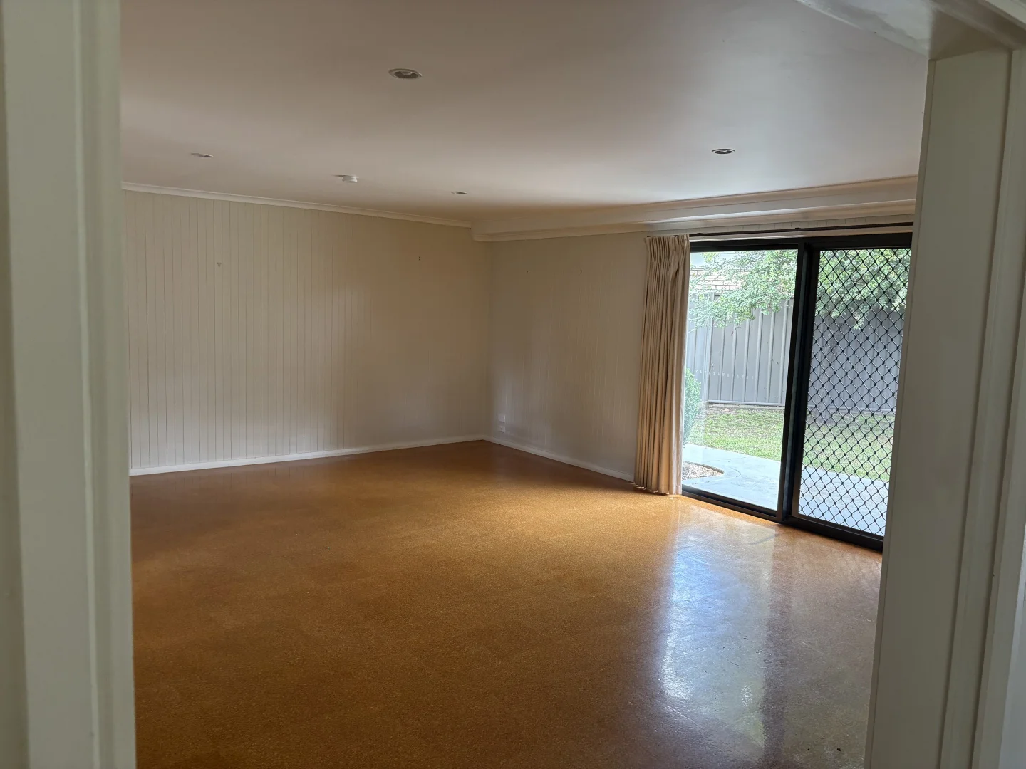 Additional image 4 of 2 Elizabeth Ct, Sale VIC 3850