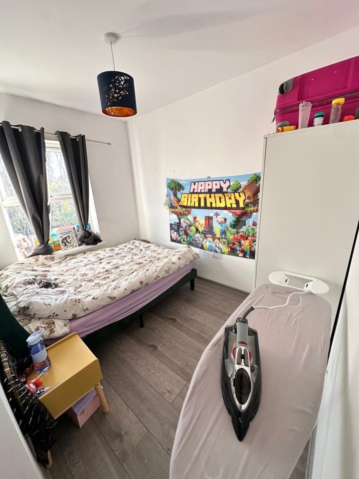 Additional image 7 of 3 Bed Semi-Detached House, Galsworthy Road, S5, N1 7GU