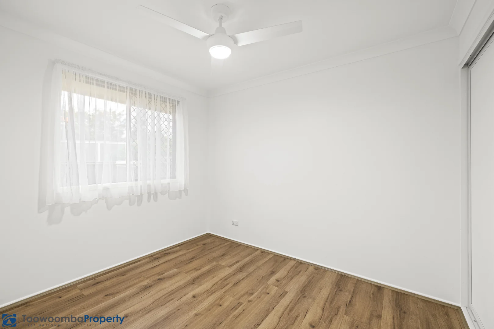 Additional image 7 of 2/16 Kingsford Smith Drive, Wilsonton QLD 4350