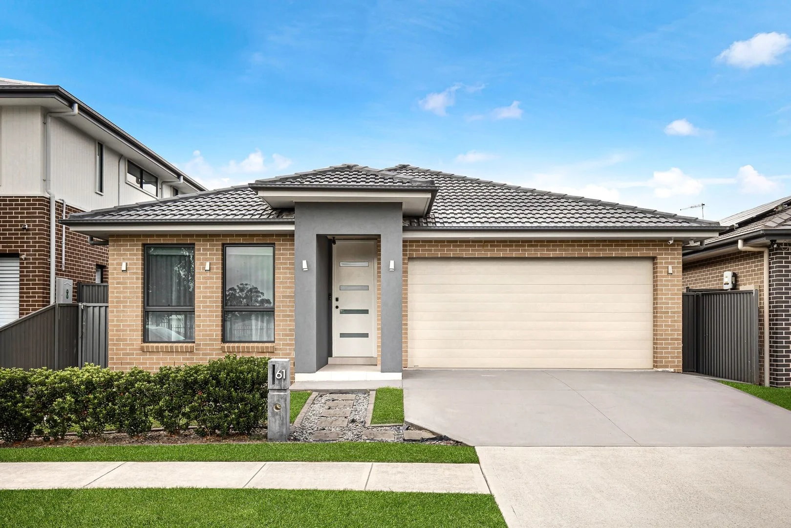 61 Sawsedge Avenue, Denham Court NSW 2565
