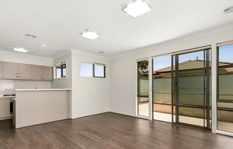 Additional image 3 of 2/7 Lewellin Grove, Carrum VIC 3197