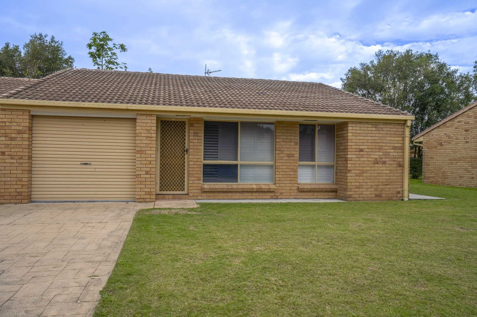 Room 4/18 Eucalyptus Court, Oxenford QLD 4210