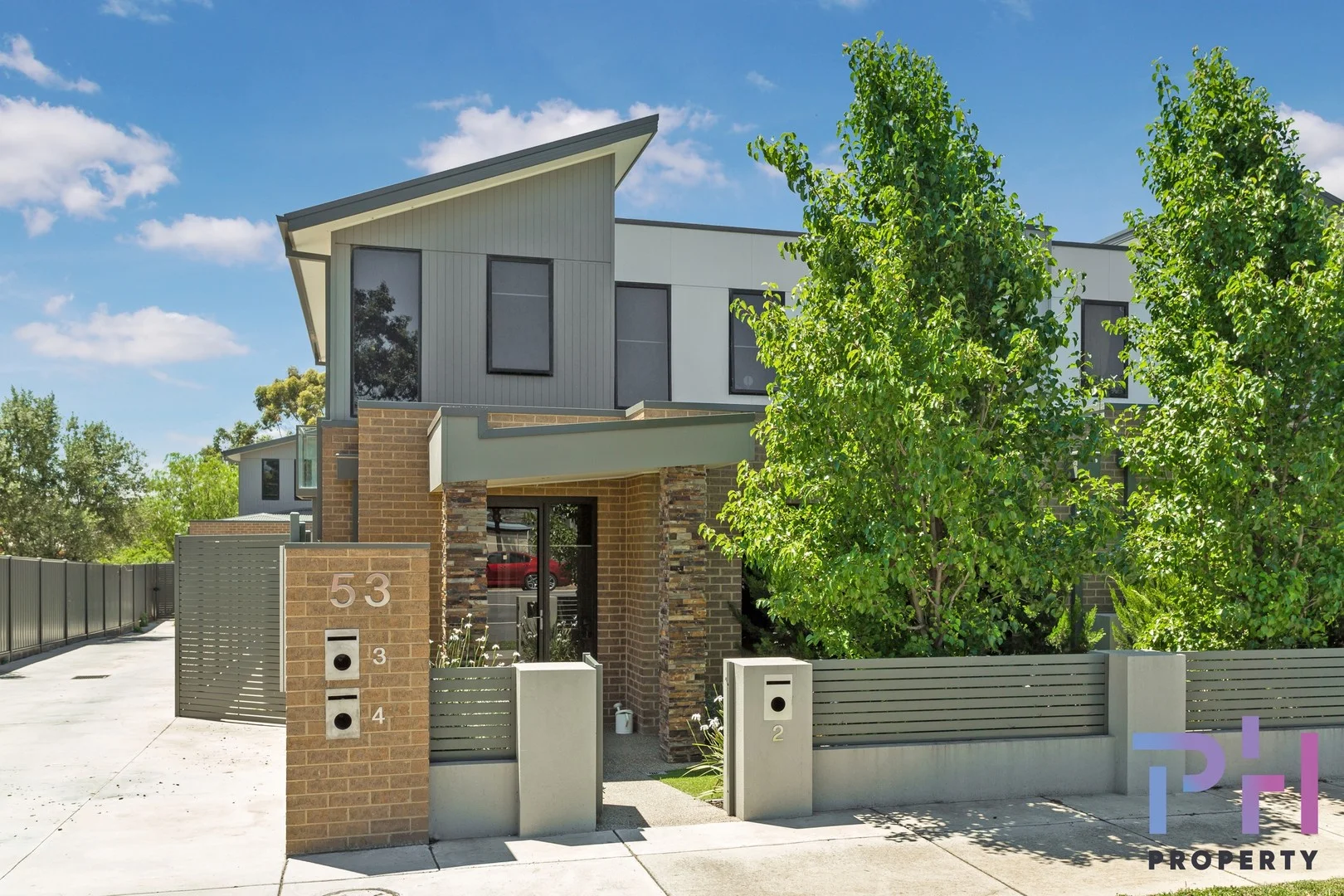 2/53 Weeroona Avenue, Bendigo VIC 3550