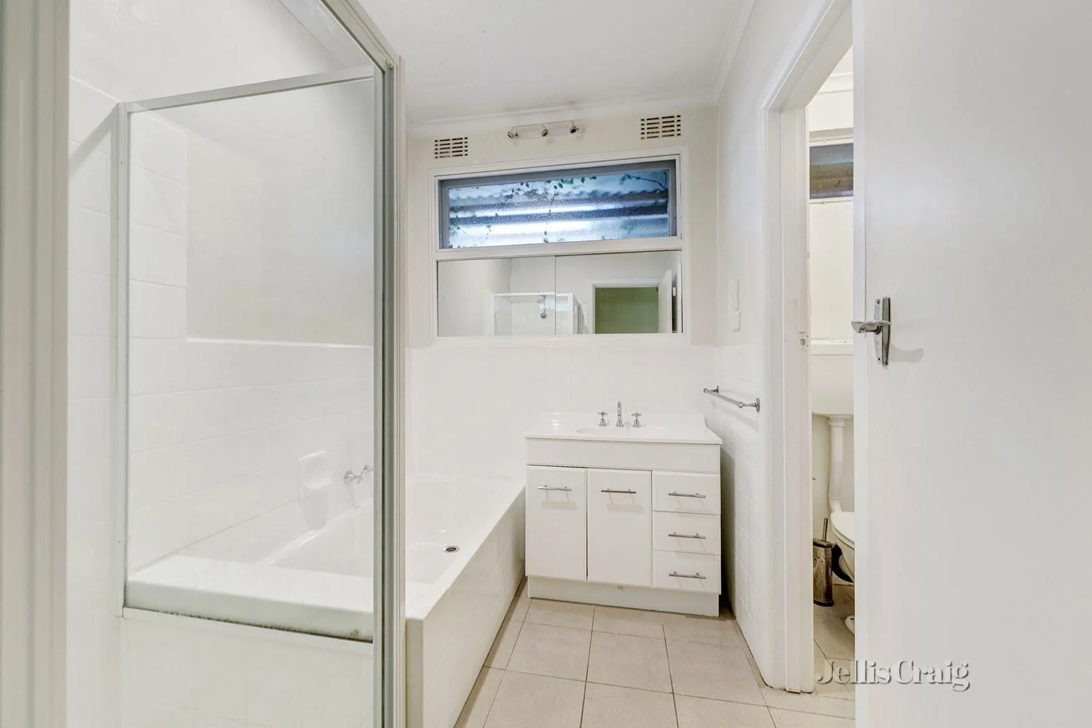 Additional image 3 of 6/7 Leopold Crescent, Mont Albert VIC 3127