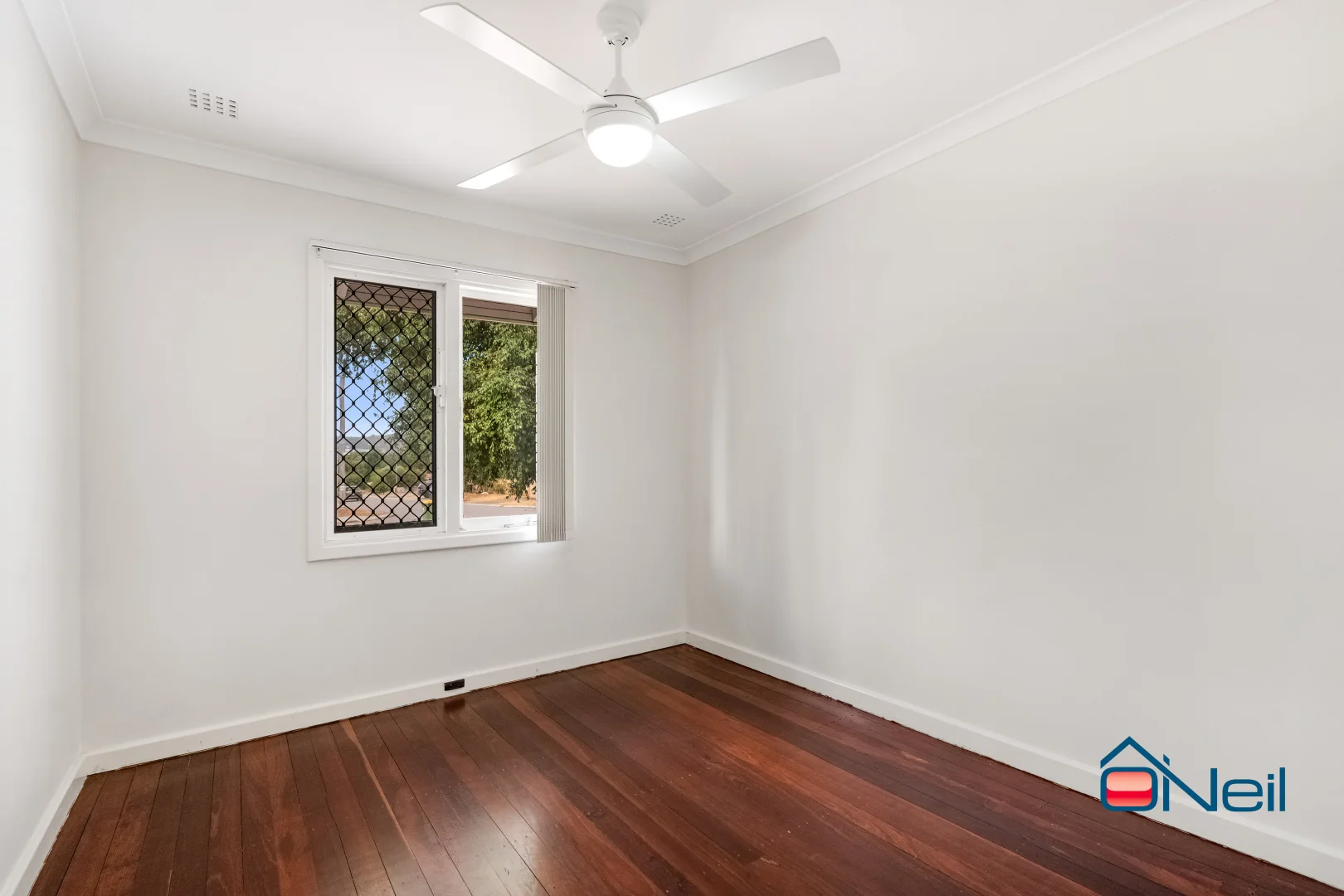 Additional image 14 of 37 Willowmead Way, Kelmscott WA 6111