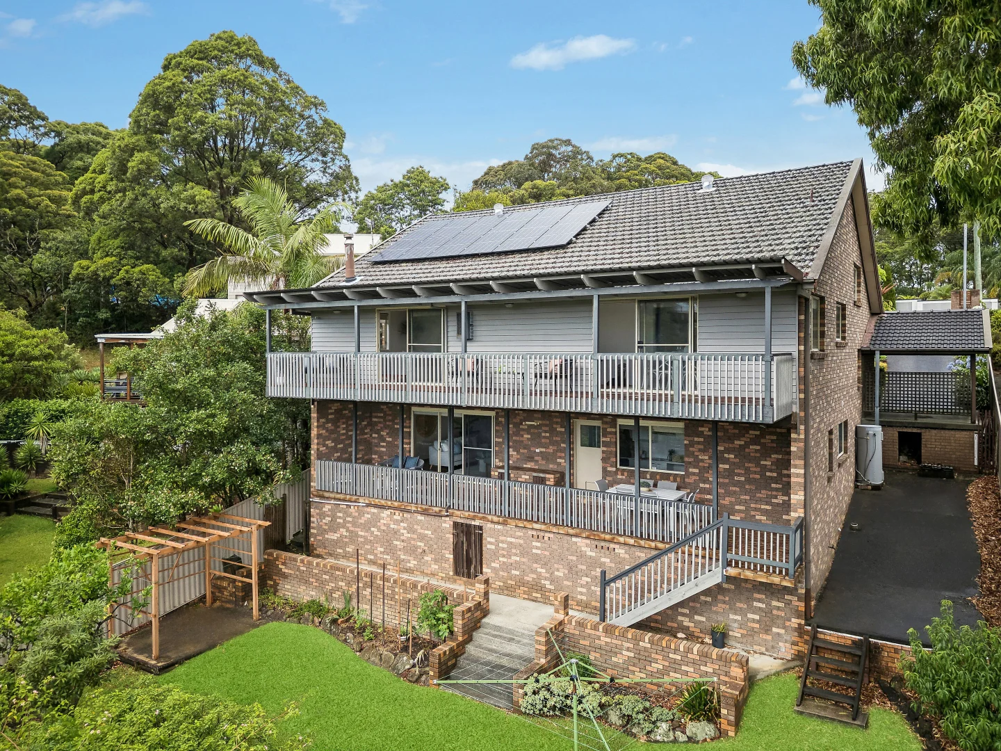 4 Charles Kay Drive, Terrigal NSW 2260