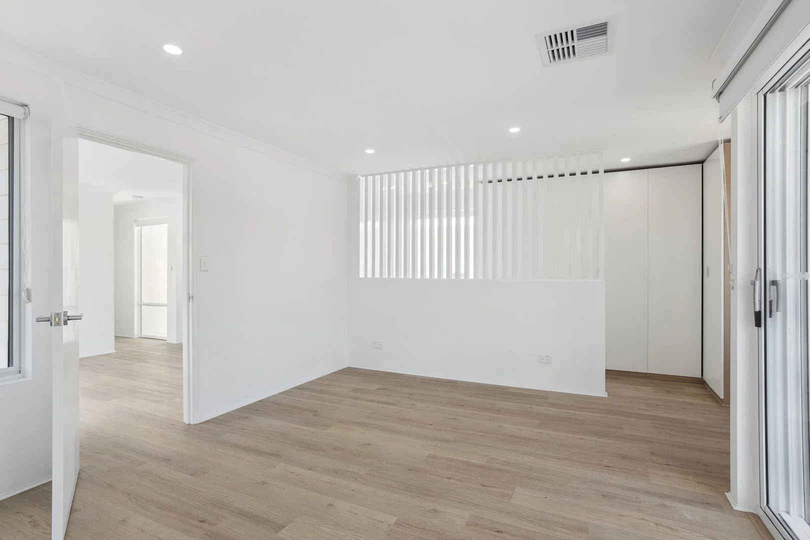 Additional image 4 of 71A Cook Avenue, Hillarys WA 6025