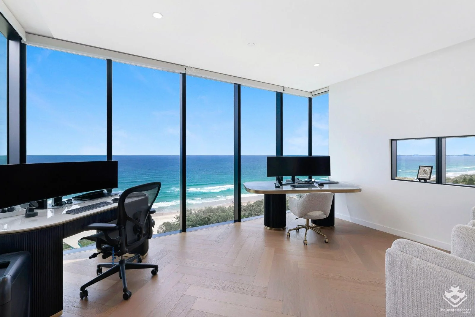 Additional image 4 of 16/2 Charles Avenue, Broadbeach QLD 4218