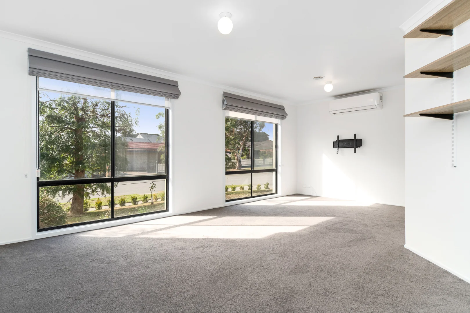 Additional image 2 of 18 John Monash Drive, Skye VIC 3977