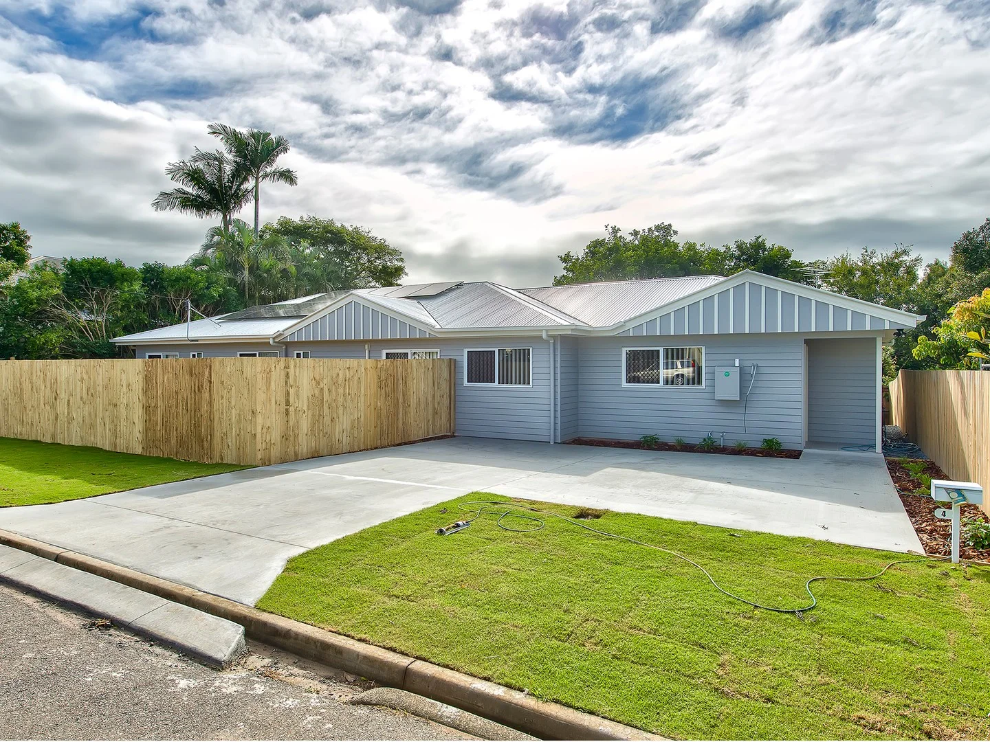 4 Rannock Street, Wynnum QLD 4178