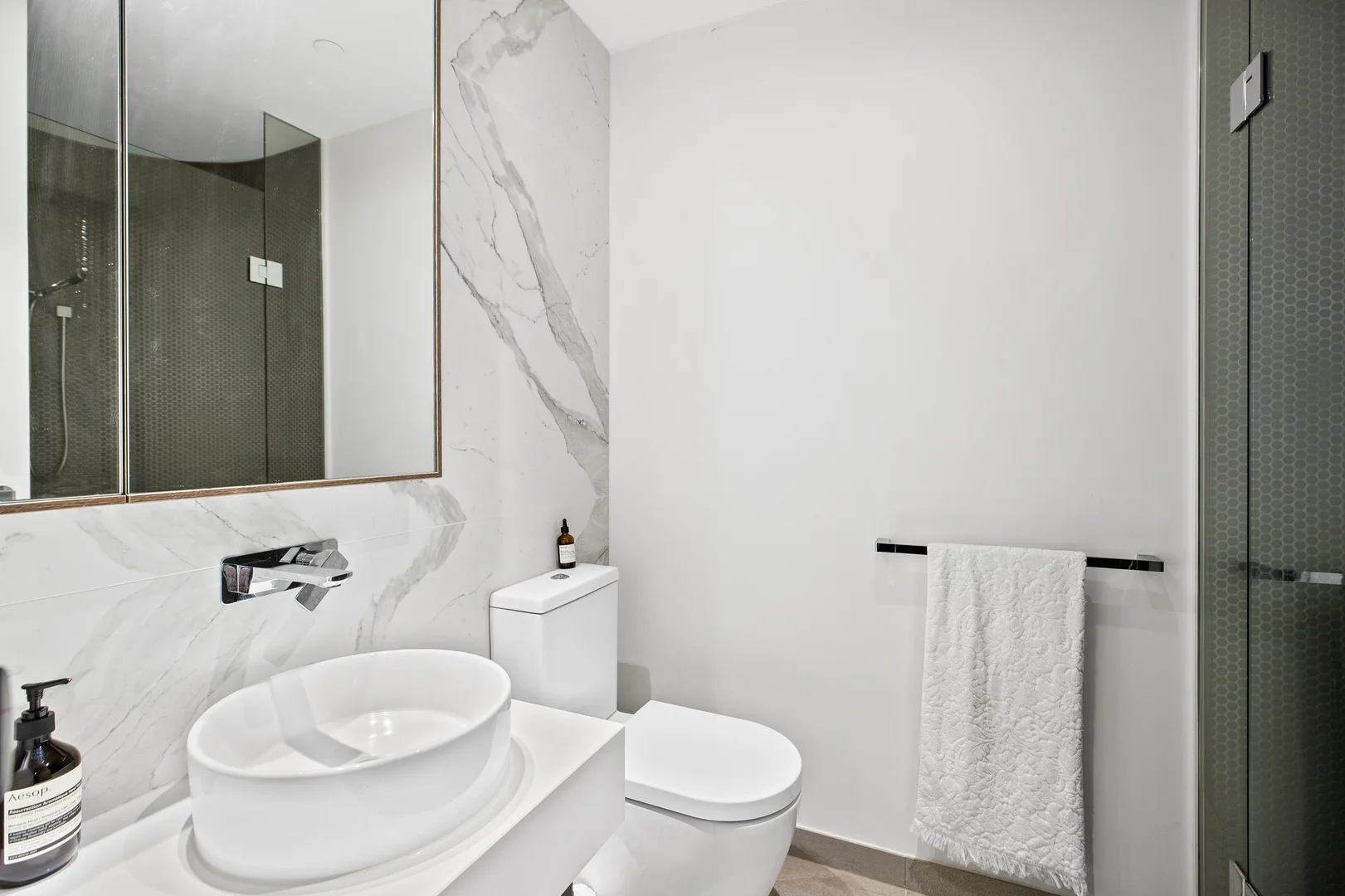 Additional image 10 of 307/77 Queens Road, Melbourne VIC 3004