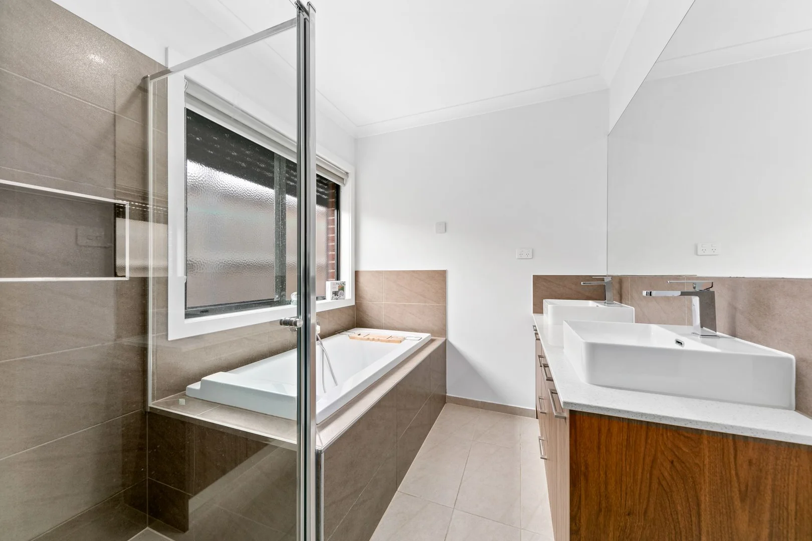 Additional image 11 of 62 Hawking Crescent, Fraser Rise VIC 3336