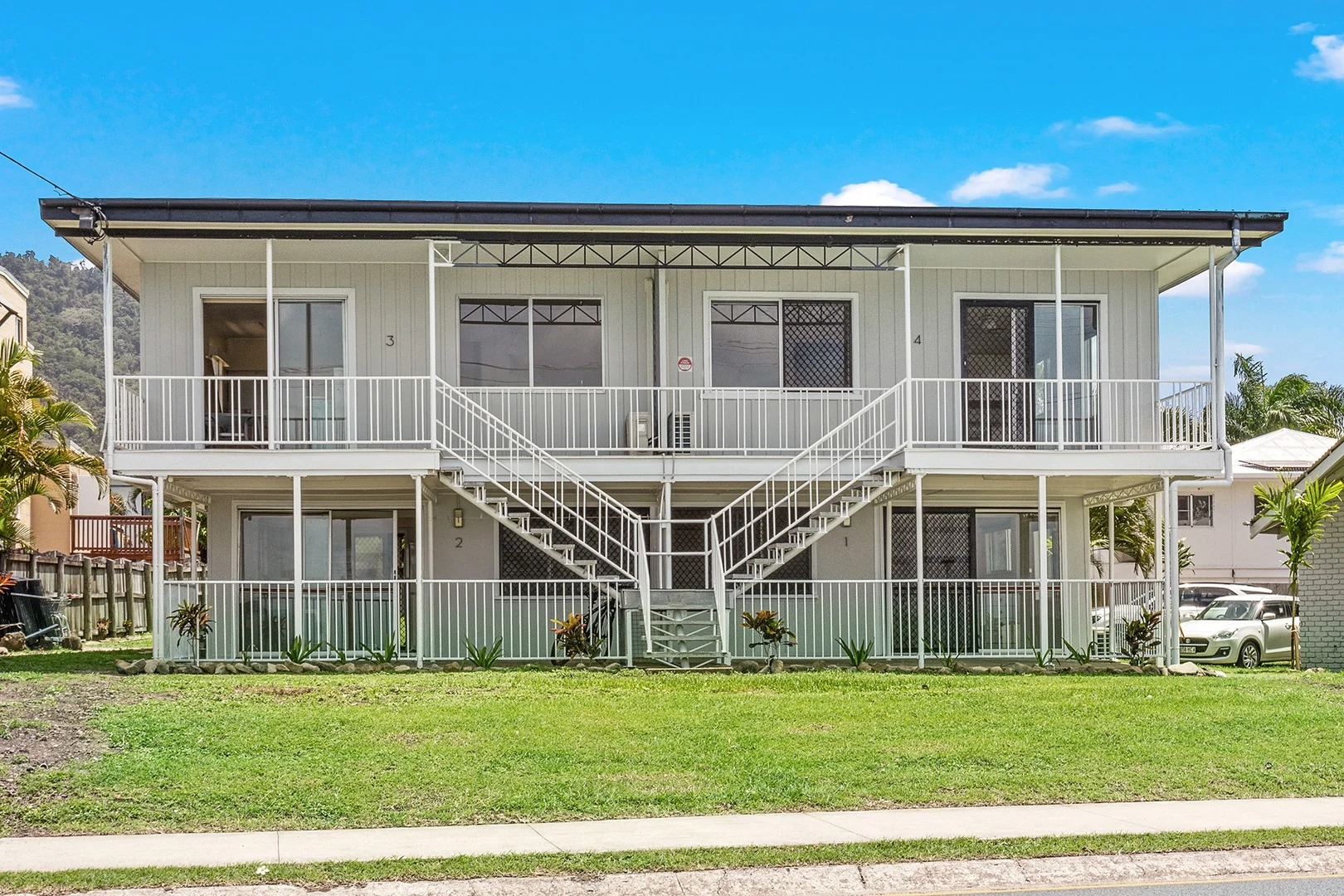 Additional image 2 of 4/40 Coral Esplanade, Cannonvale QLD 4802