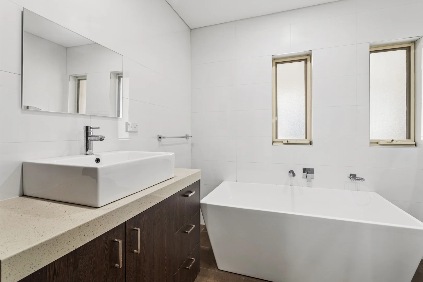 Additional image 2 of 46 Canberra Avenue, Casula NSW 2170