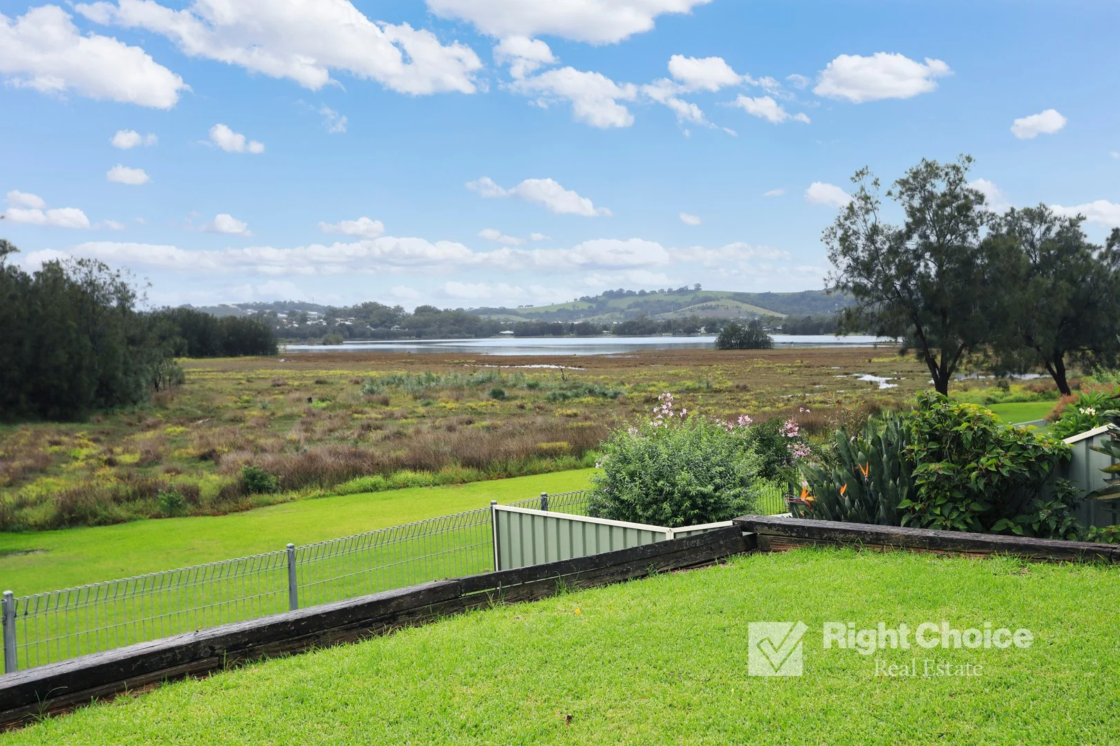 Additional image 2 of 32 Shearwater Boulevard, Albion Park Rail NSW 2527