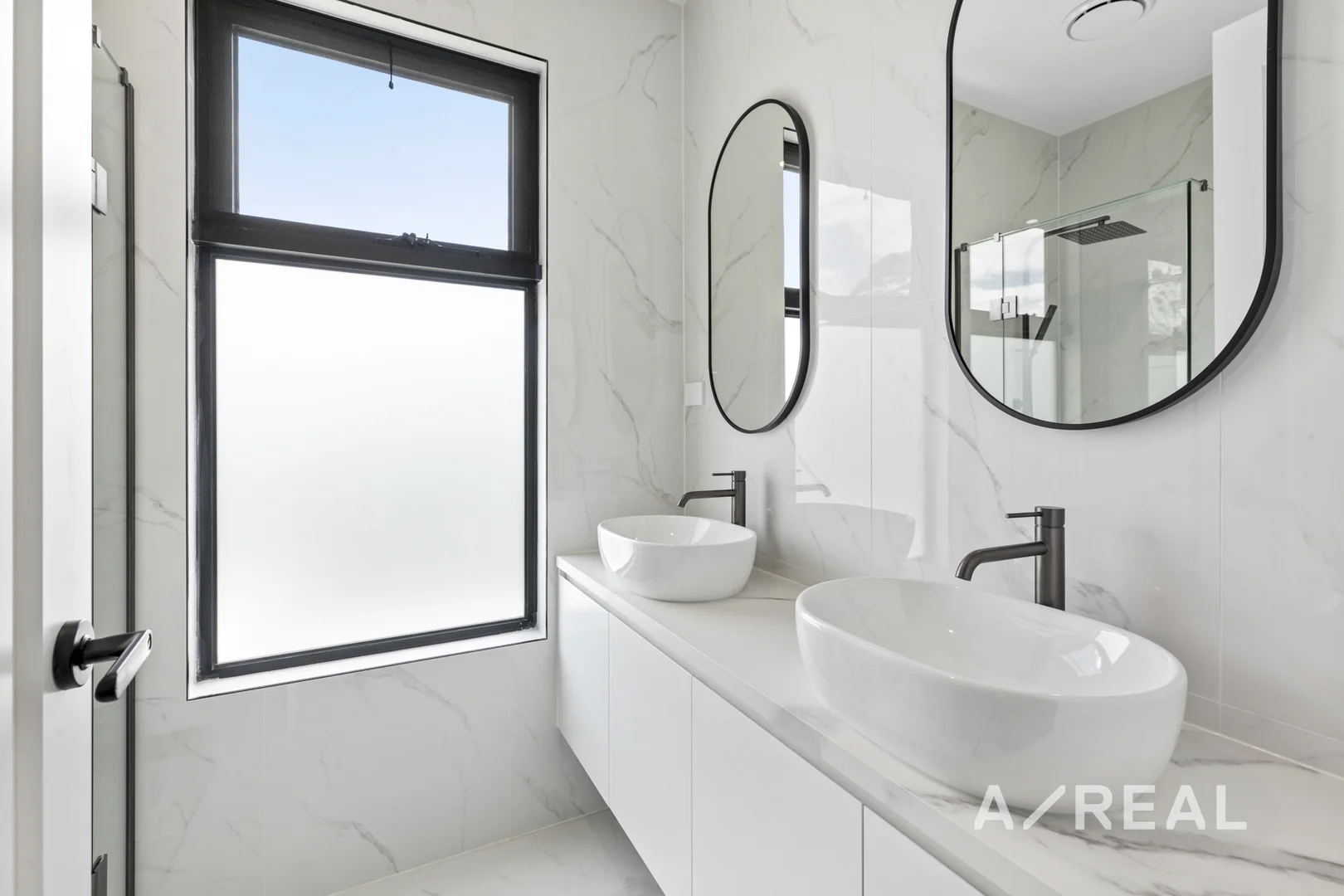 Additional image 13 of 2/30 Wadham Parade, Mount Waverley VIC 3149