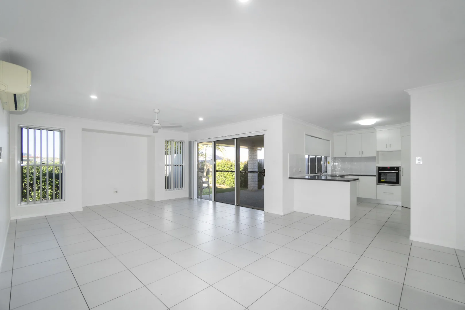 Additional image 2 of 2/101 McCarthy Road, Avenell Heights QLD 4670