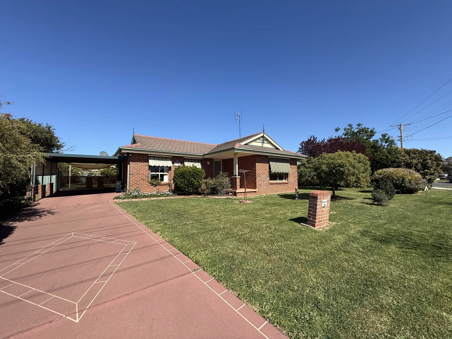 35 Best Street, Parkes NSW 2870