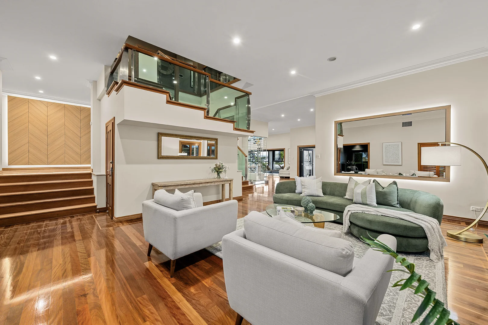 Additional image 5 of 23 King Charles Dr, Sovereign Islands QLD 4216