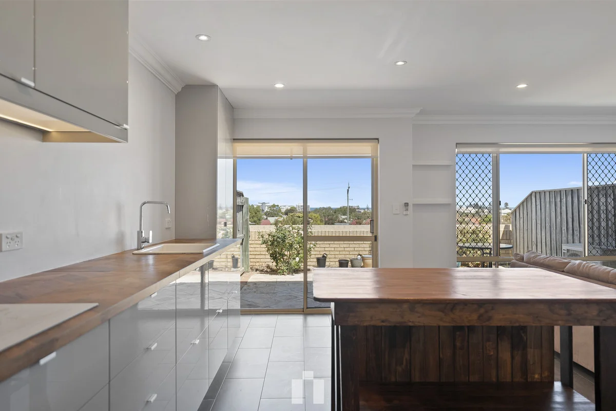 Additional image 10 of 19/11 Boyd Crescent, Hamilton Hill WA 6163