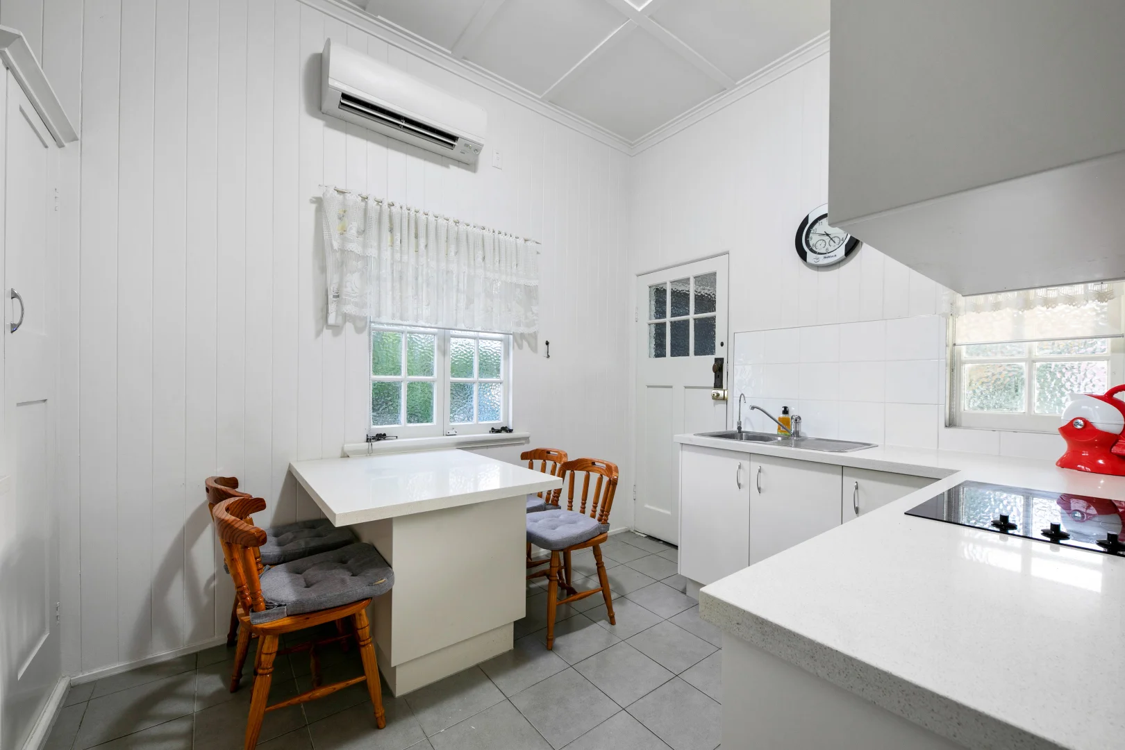 Additional image 3 of 37 Simon Street, Yeronga QLD 4104