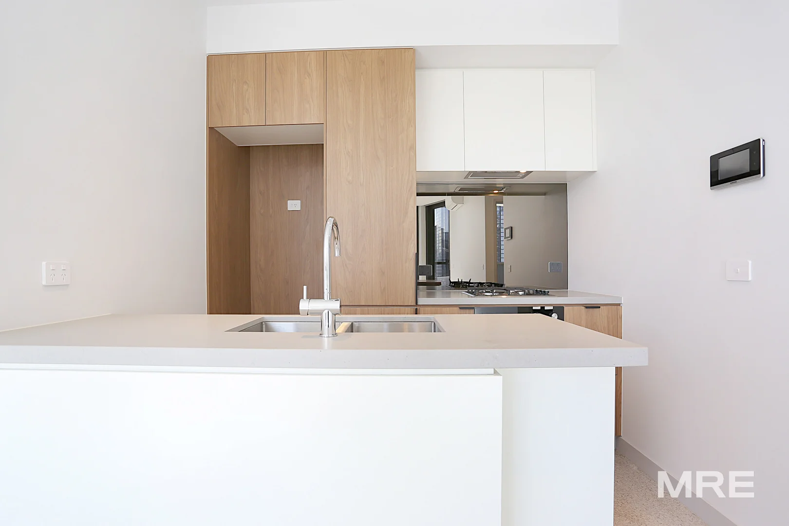 Additional image 4 of 907/138 Ferrars Street, South Melbourne VIC 3205