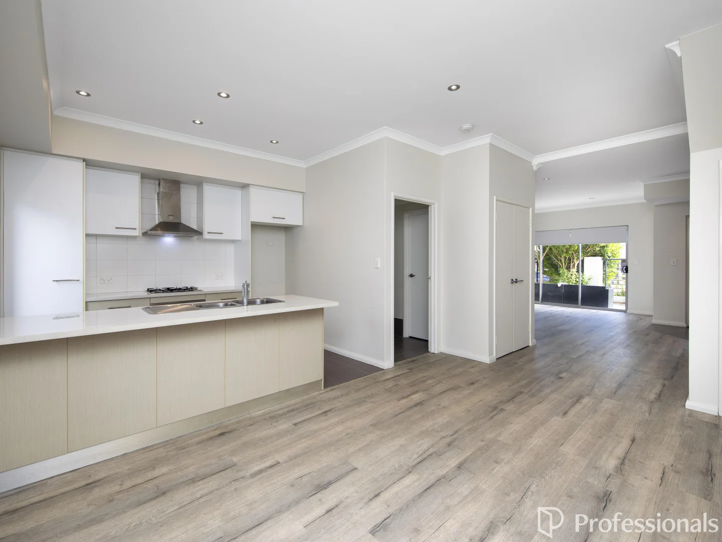 29 Gaudi Way, Clarkson WA 6030 photo 5