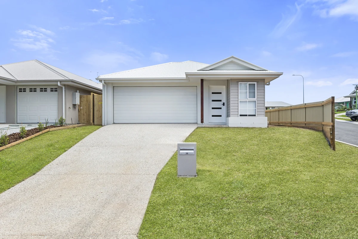 1/36 Friendship Mews, White Rock QLD 4306
