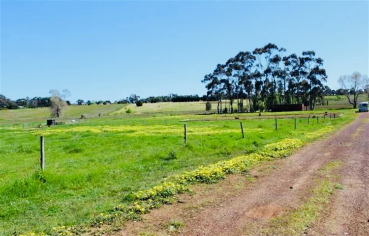 Additional image 2 of 1/51 Petschels Lane, Hamilton VIC 3300