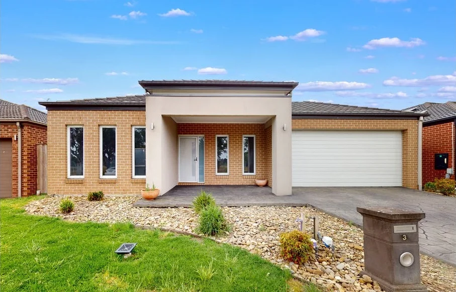 3 Rush Lily Drive, Officer VIC 3809