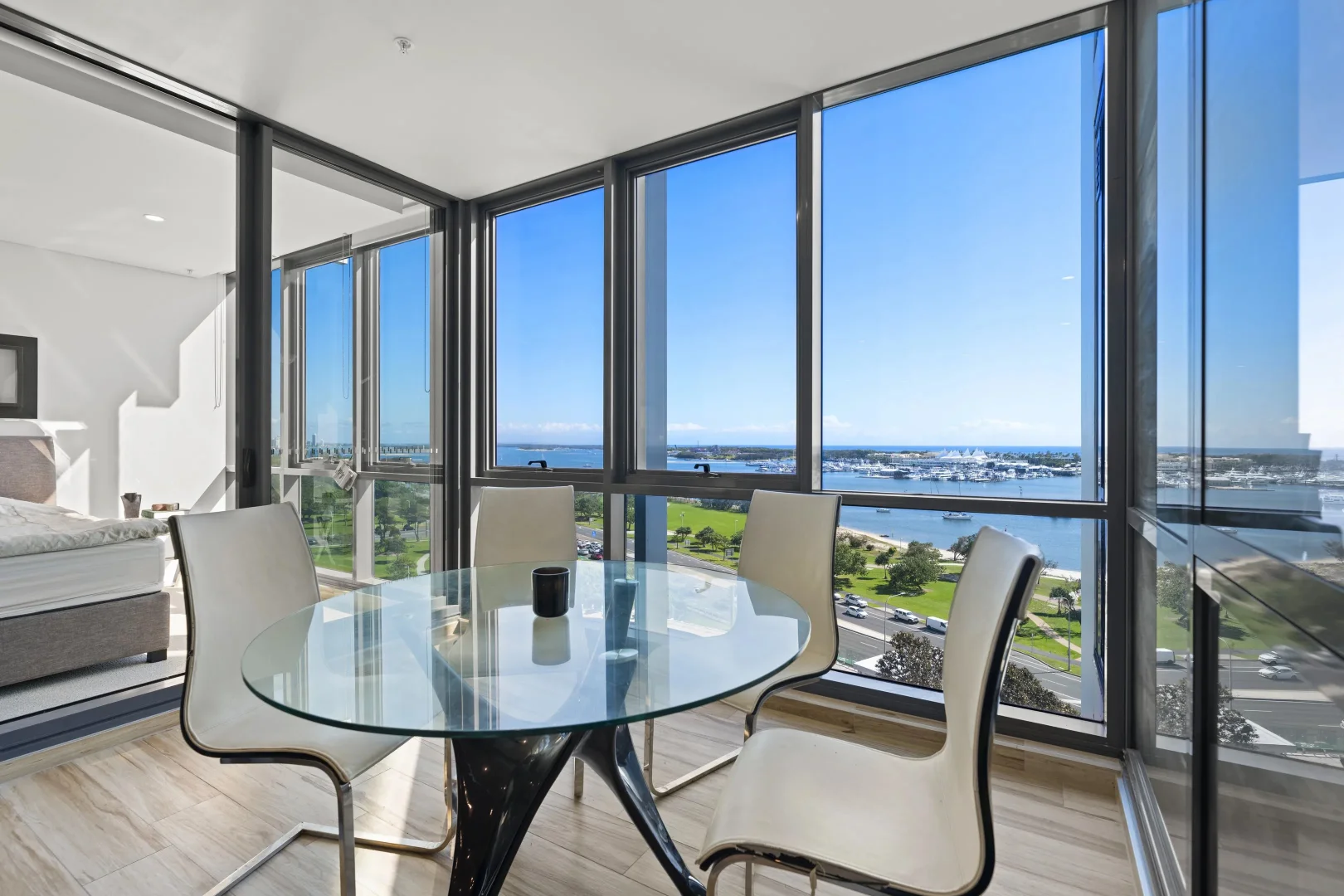 Additional image 3 of 2 Como Crescent, Southport QLD 4215