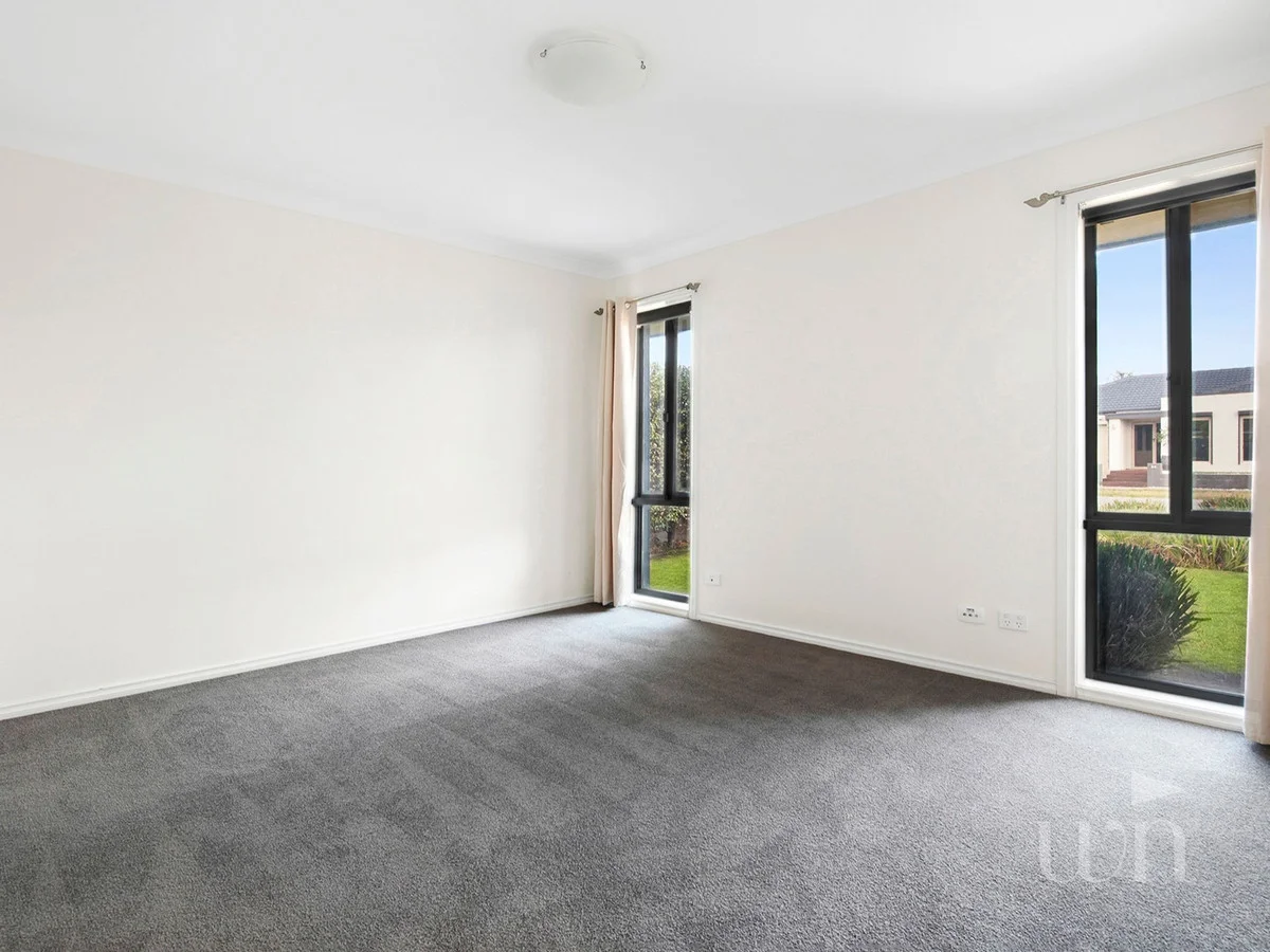 Additional image 3 of 89 St Mitchell Circuit, Mornington VIC 3931