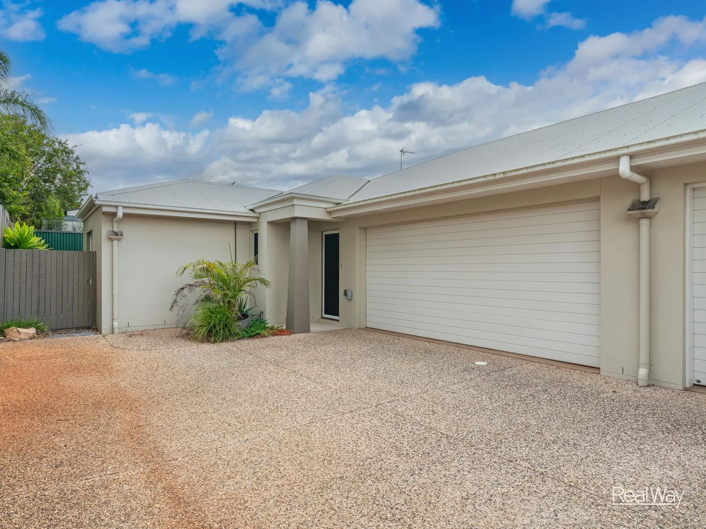 Additional image 2 of 3/245A Mackenzie Street, Centenary Heights QLD 4350