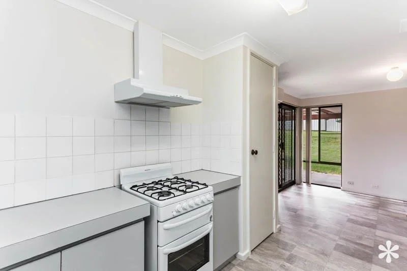 Additional image 2 of 15 Simmons Loop, Parmelia WA 6167