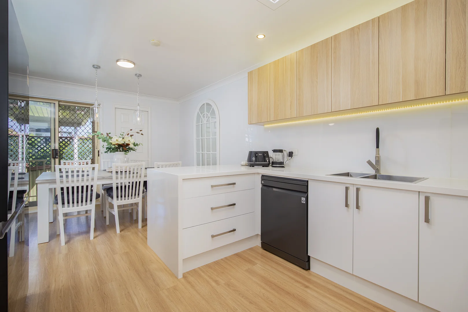 Additional image 3 of 7/14 Hall Street, Belmont NSW 2280