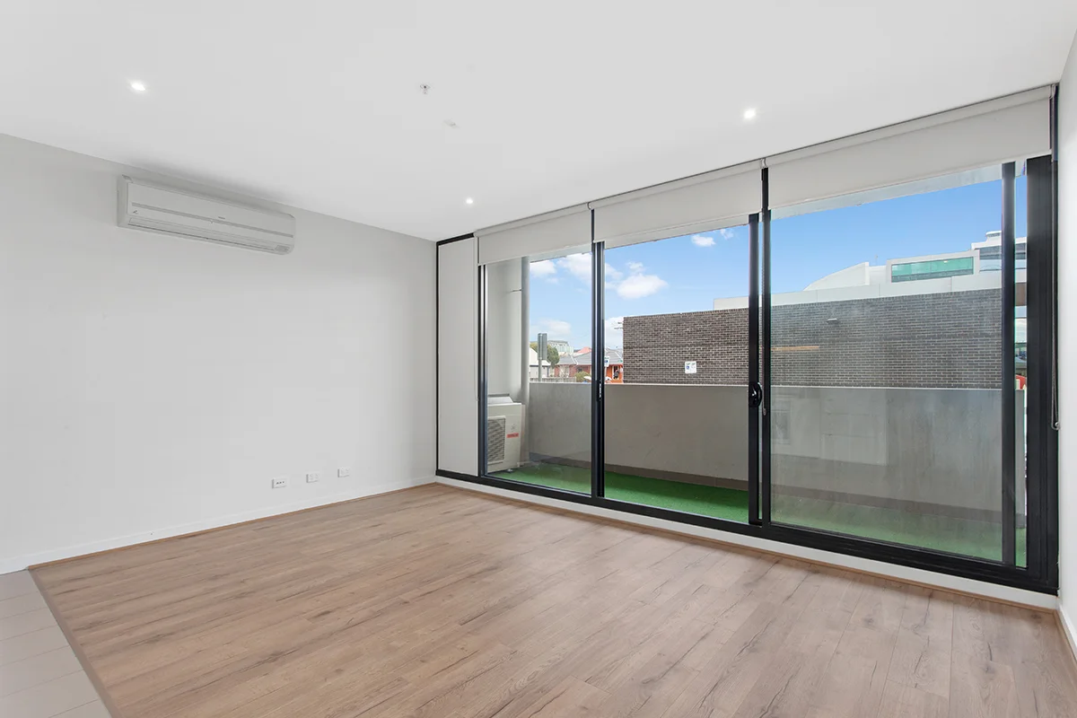 8/3 Morton Avenue, Carnegie VIC 3163