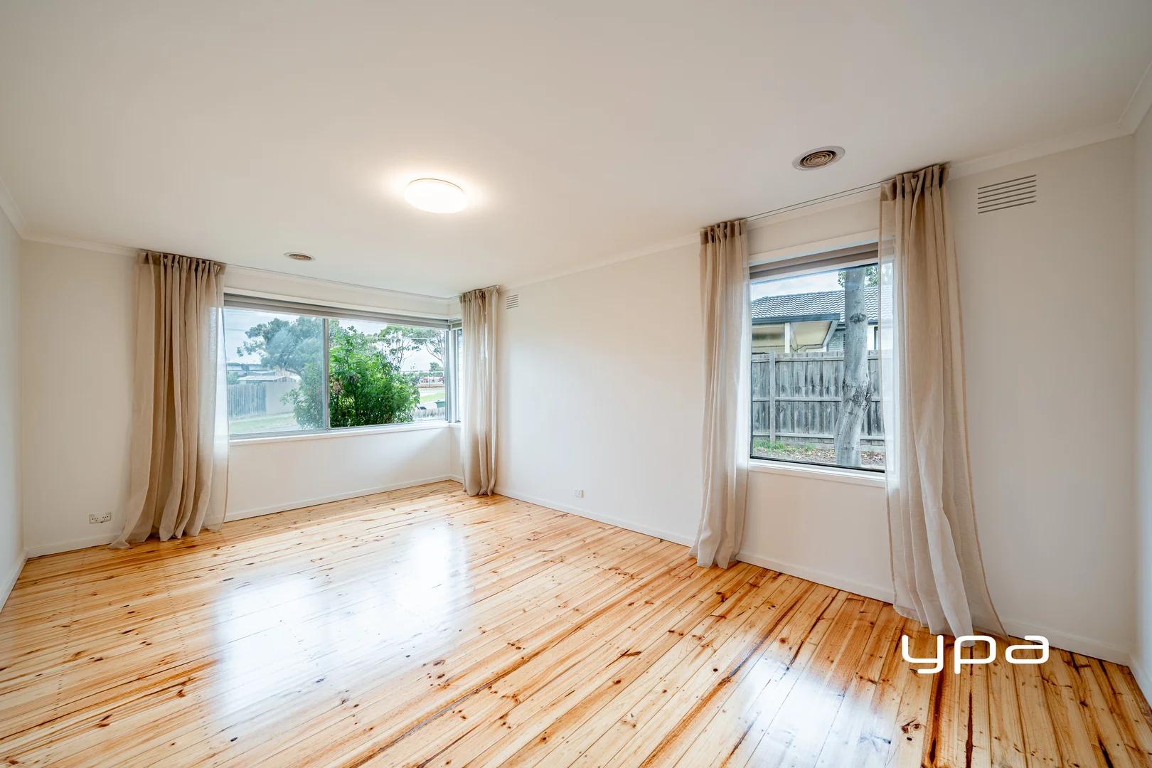 Additional image 4 of 5 Hood Cres, Sunbury VIC 3429