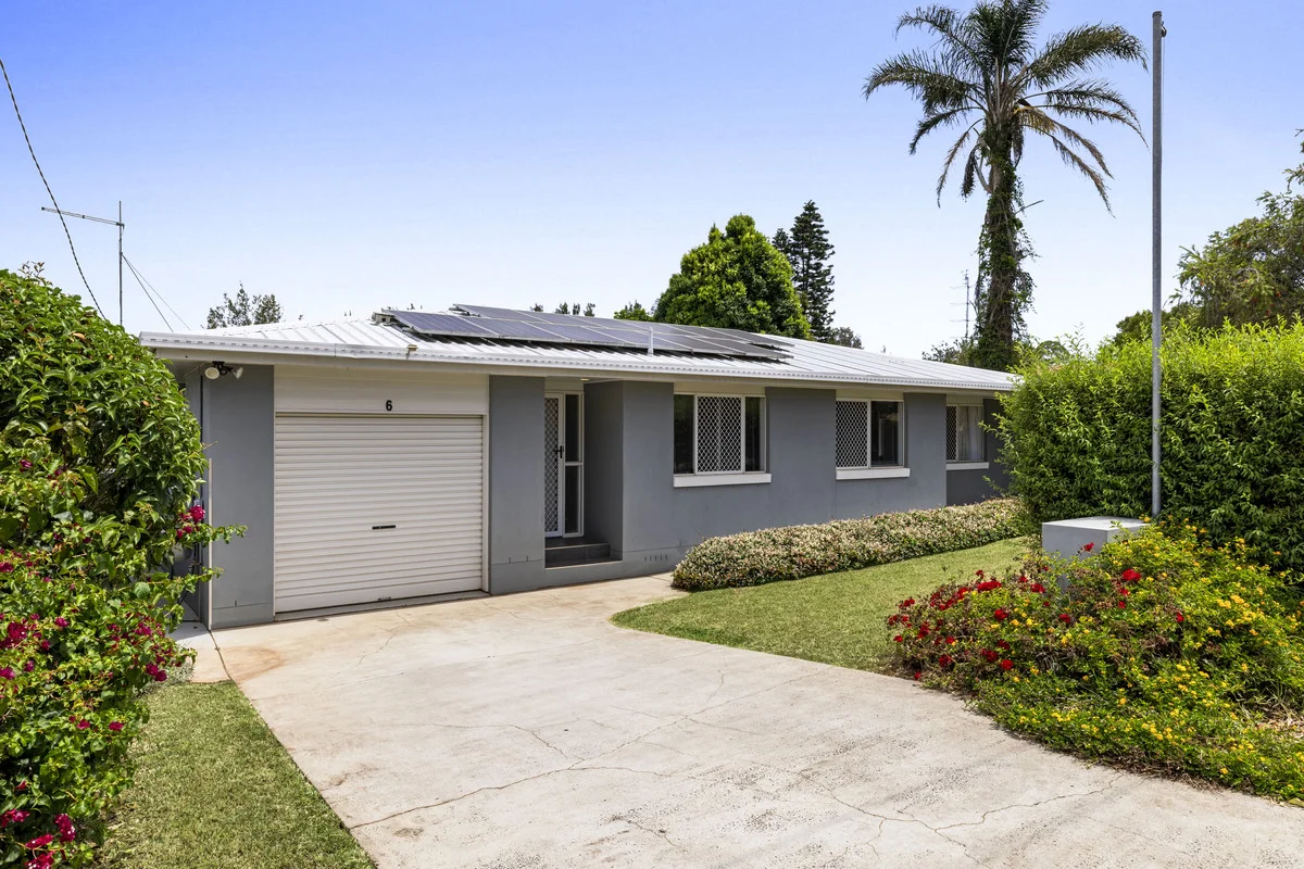 6 Agnes Street, Centenary Heights QLD 4350