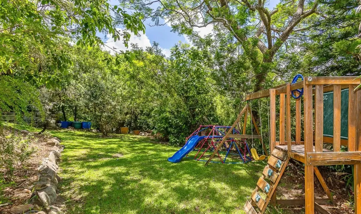 Additional image 18 of 10 Dewar Court, Highland Park QLD 4211