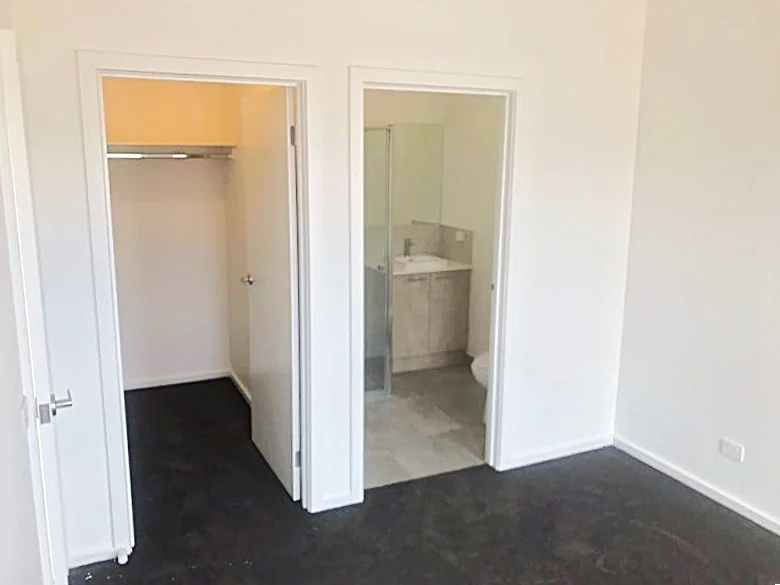 Additional image 4 of 111 Palmdale Crescent, Mambourin VIC 3024