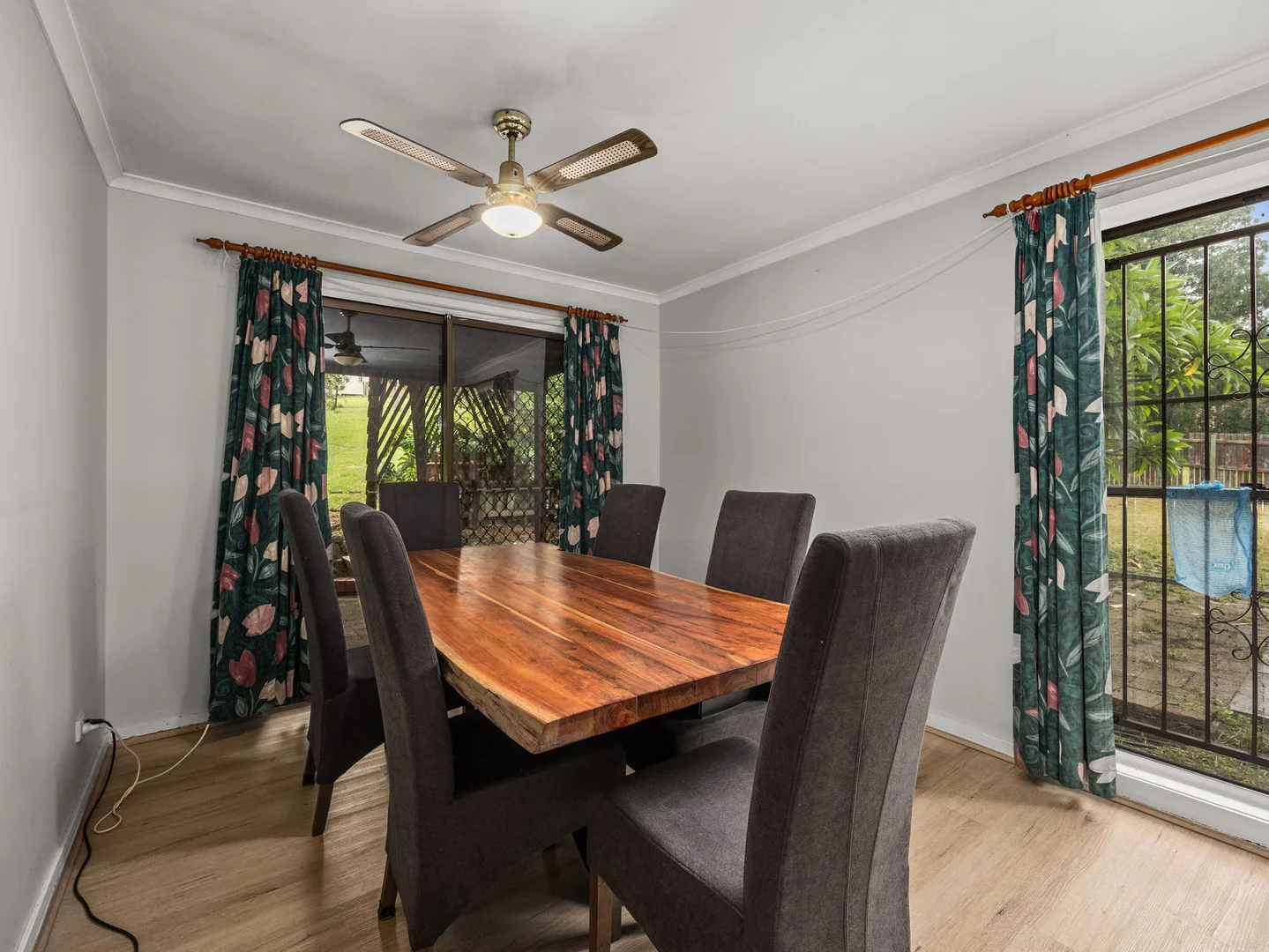 Additional image 4 of 34 Boscawan Cr, Bellbird Park QLD 4300