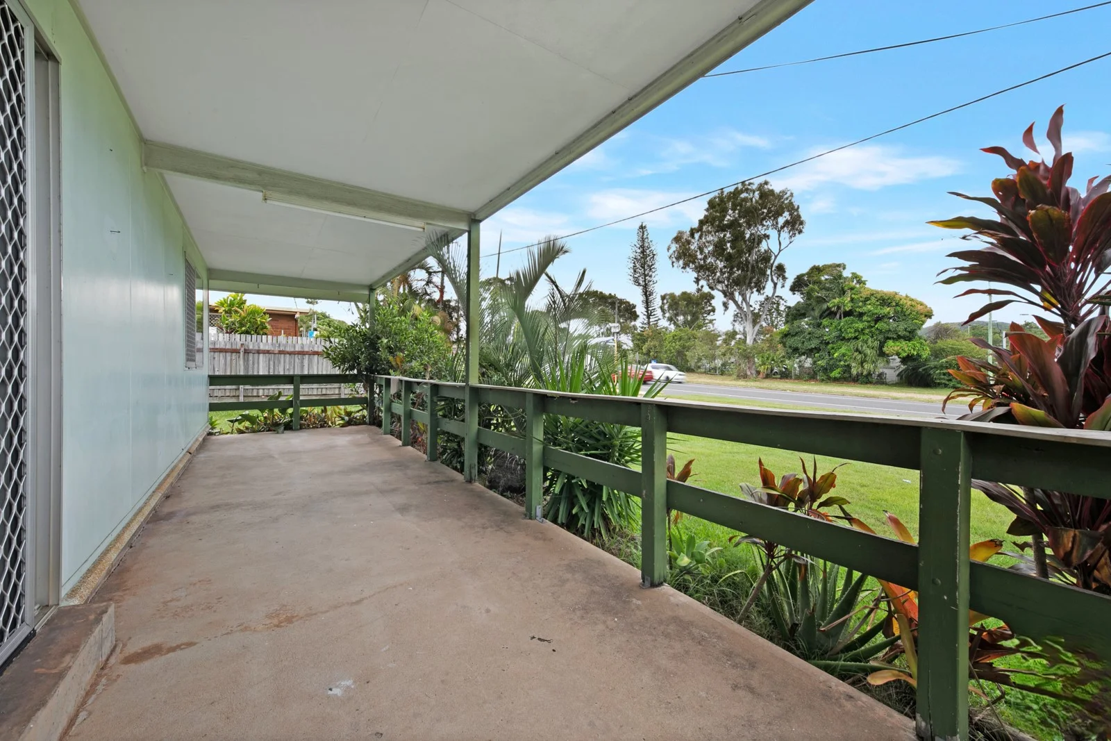 22 Rockhampton Road, Yeppoon QLD 4703 photo 2