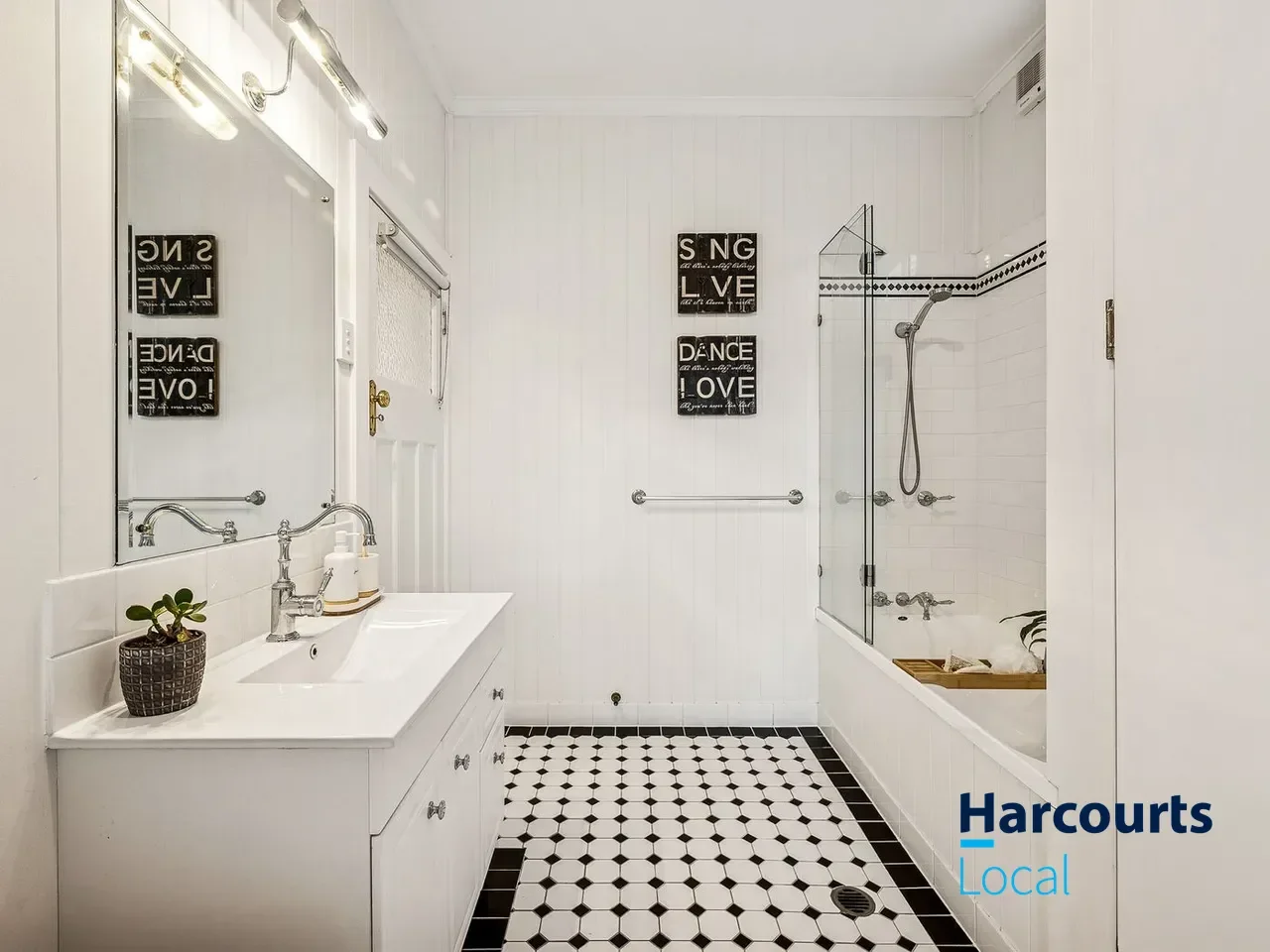 Additional image 11 of 82 Bayview Terrace, Clayfield QLD 4011