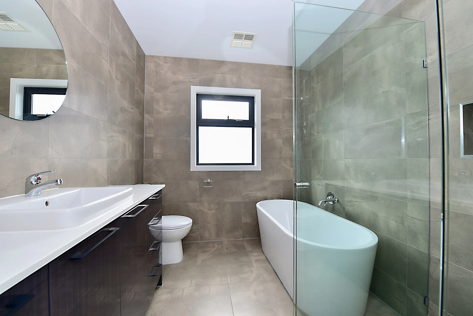 Additional image 5 of 2/207 Warrigal Road, Cheltenham VIC 3192