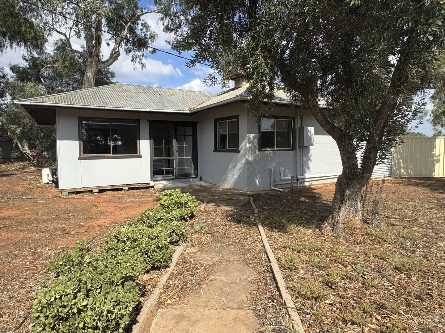 24-26 Sturt Highway, Buronga NSW 2739