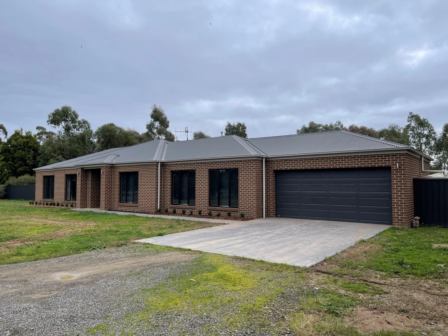 6-8 Hunter Drive, Tocumwal NSW 2714